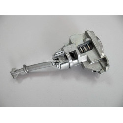 TOYOTA CAMRY ПАТРОН ЛЯВА ВРАТА